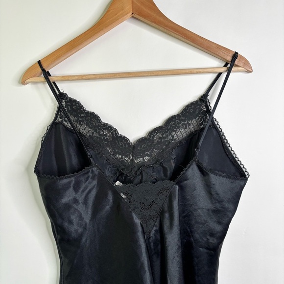 Vintage 90s Victoria's Secret Black Lace Slip Dress size Medium - Picture 6 of 9